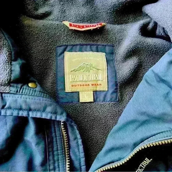 EUC Pacific Trail Heavy Weight Parka Winter Coat Size L - Picture 3 of 6